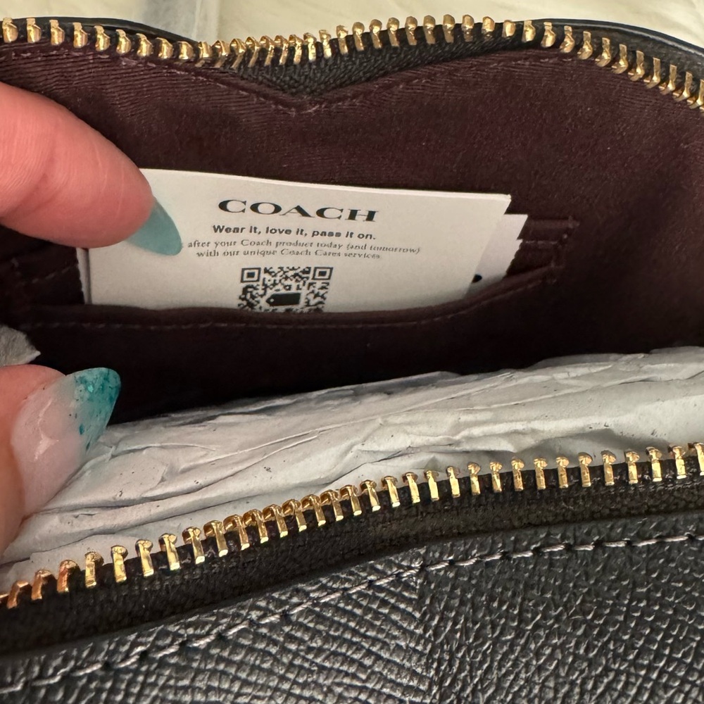 Coach Heart-Shaped Black Crossbody Bag - Picture 6 of 12